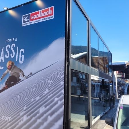 Promotioncontainer für Ski WM Saalbach