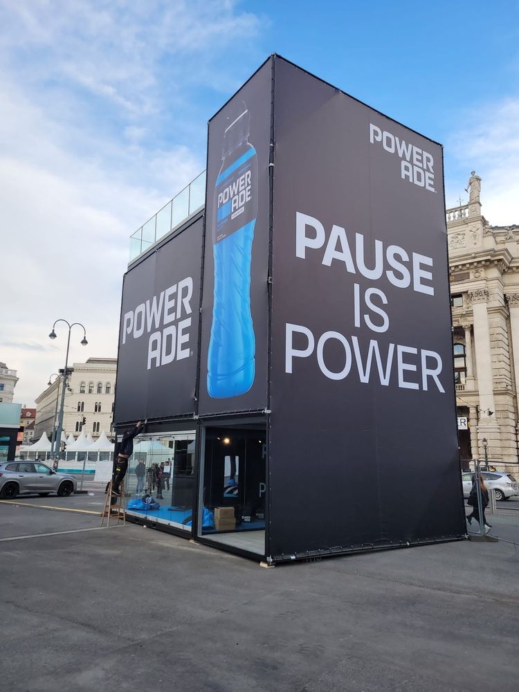 Ein exklusiver Promotioncontainer mit Dachterrasse